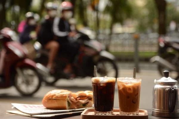 Ice Milk Coffee 